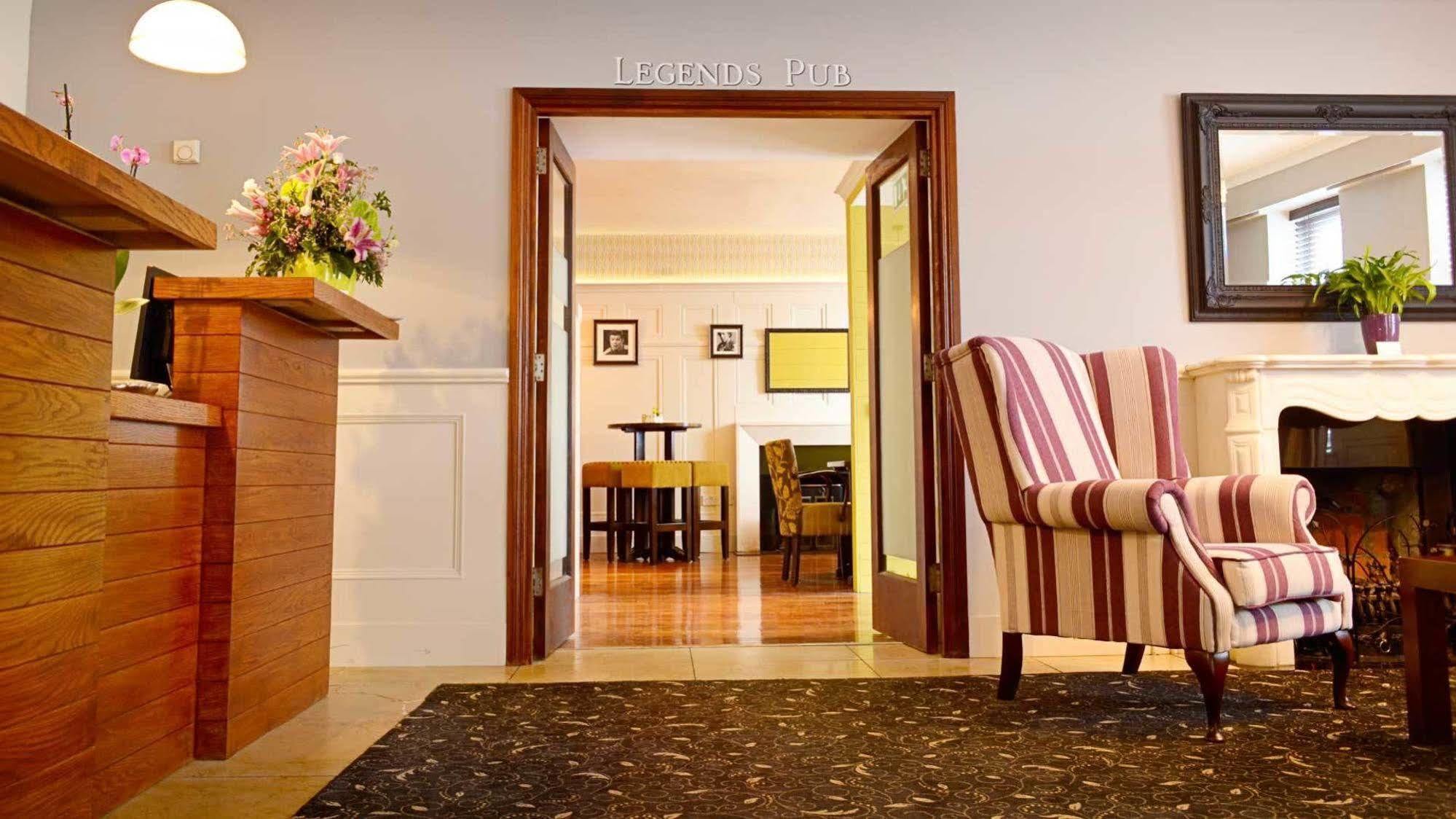 Hotel Cill Aodain Court